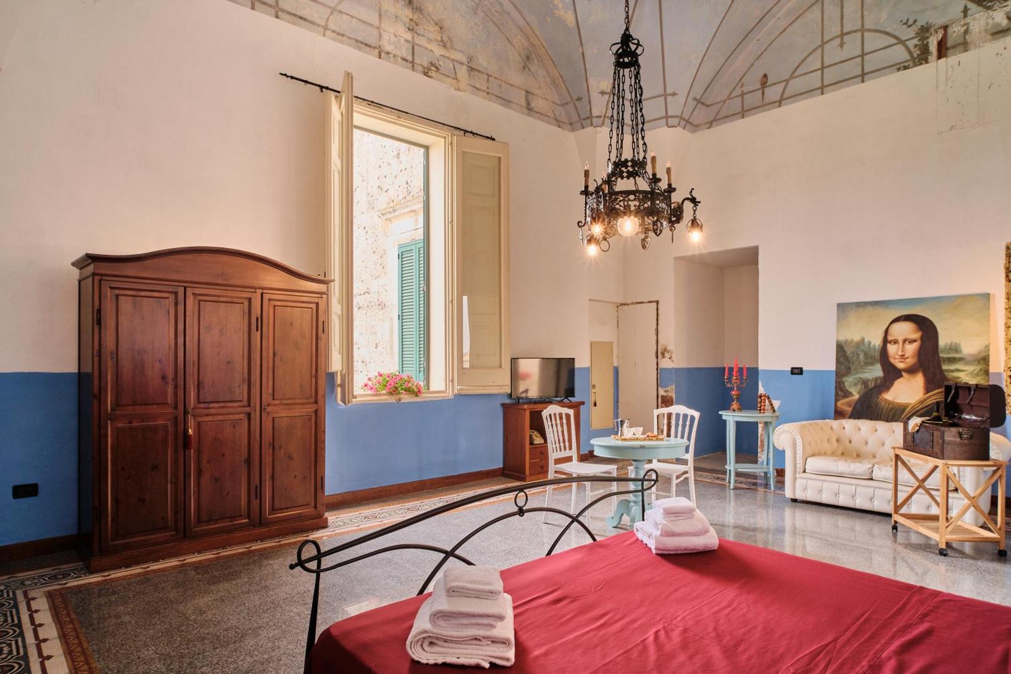 Palazzo Scarciglia Hotel Minervino di Lecce Exterior photo